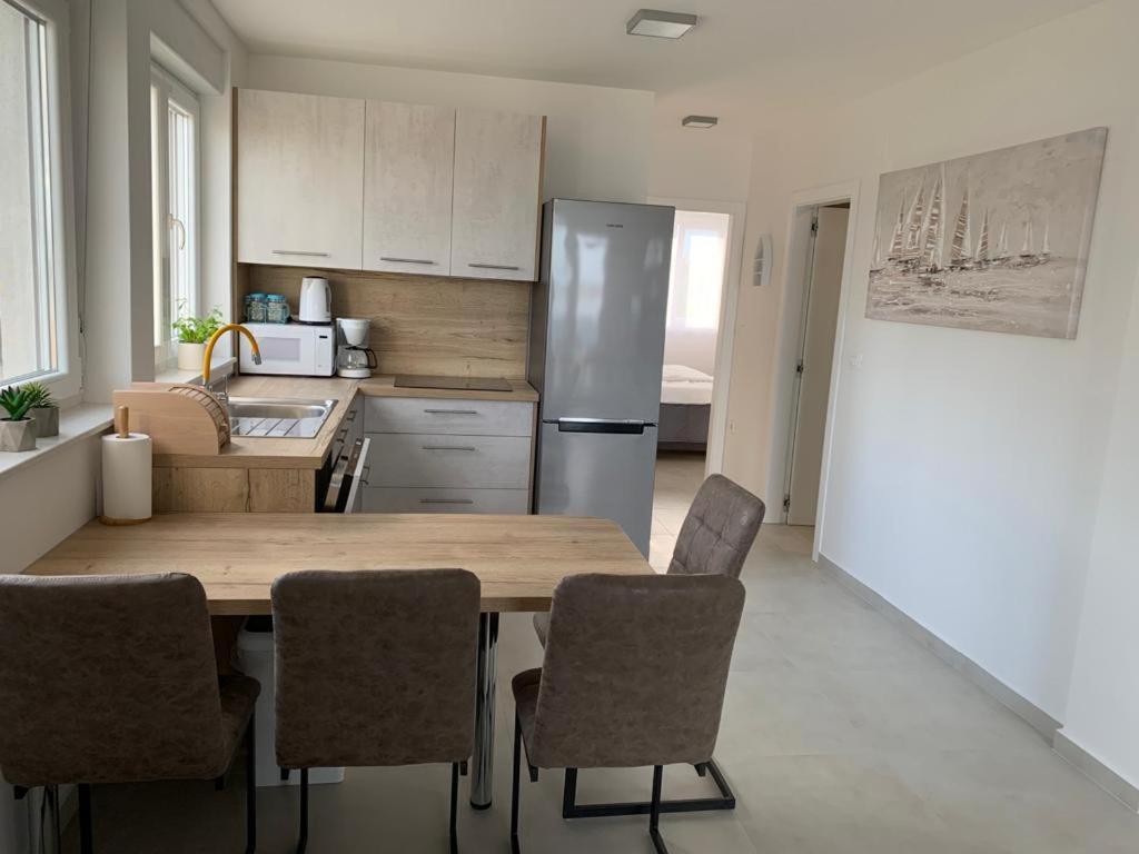 Apartmani Sunside Nin Luaran gambar